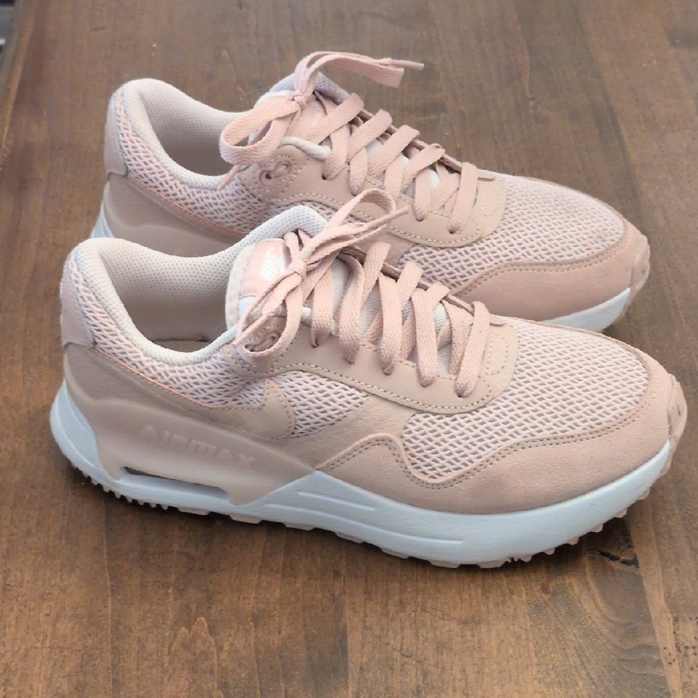 Nike Air Max Women’s Sneakers - Blush Pink